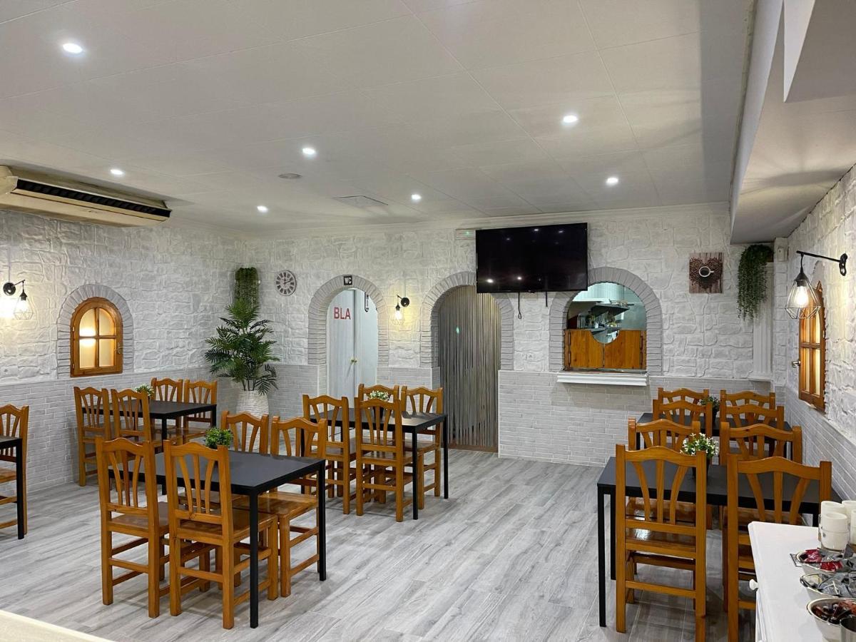 Guest house Restaurante Avenida De Madrid Terrassa